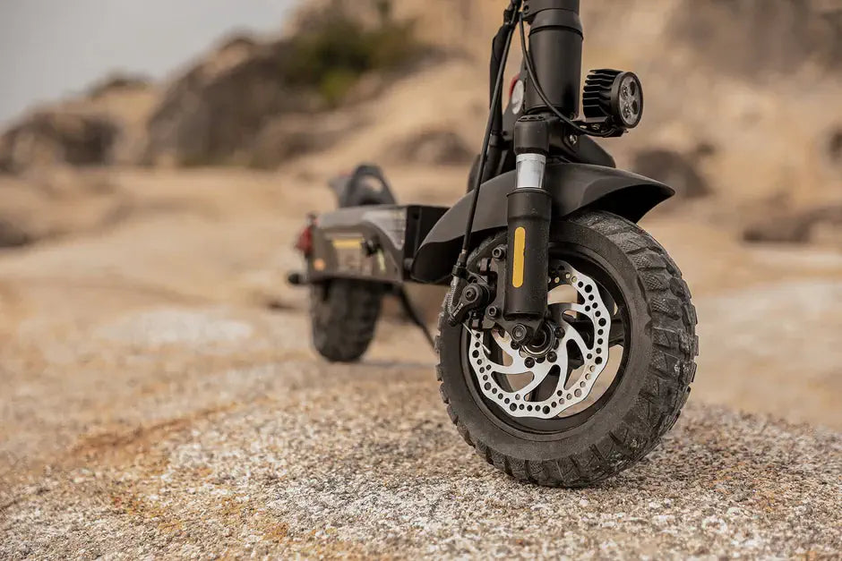 iSinwheel M 800W Racer Electric Scooter - Street Rides