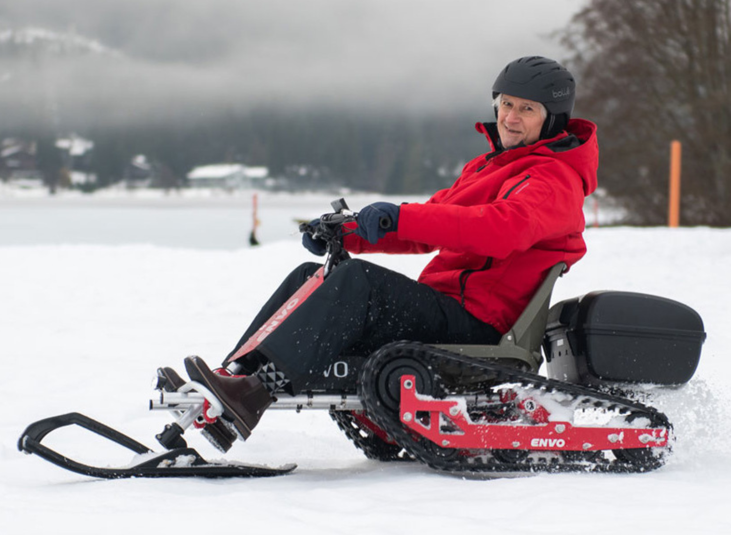 ENVO Electric SnowKart seat and steering detail