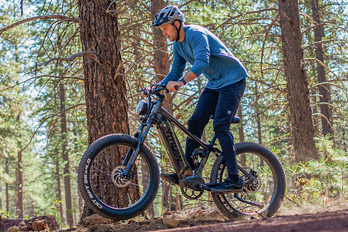 VITILAN T7 Pro with rider showing full-size frame