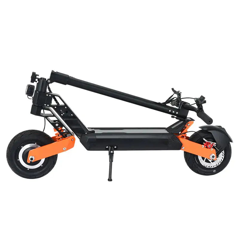 KUGOO G2 Max 1500W Peak Electric Scooter Canada rear motor and tire detail