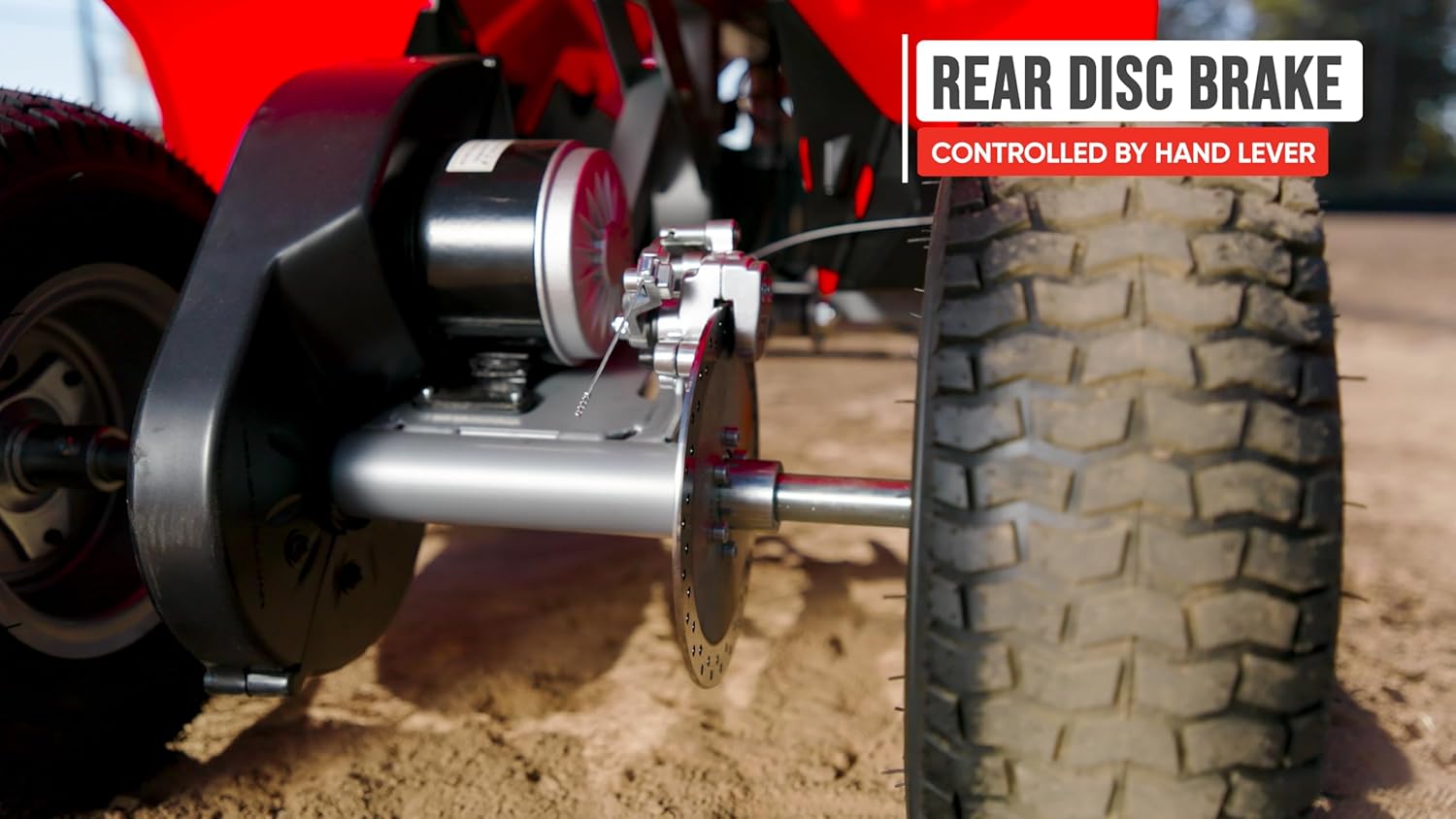 Razor Dirt Quad Canada 12-inch pneumatic tire detail