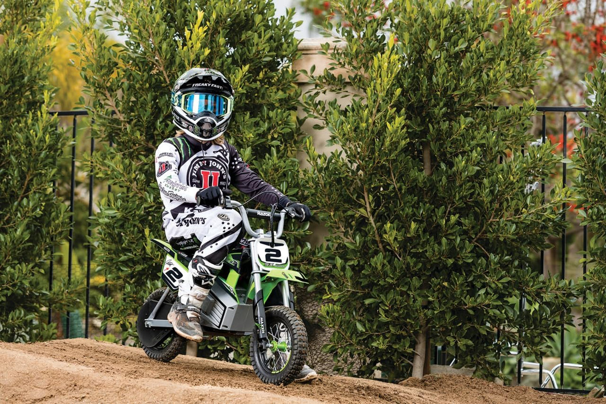 Razor SX350 McGrath Electric Dirt Bike (Kids/Teens) – Canada | Up to 22 km/h, High/Low Speed Control