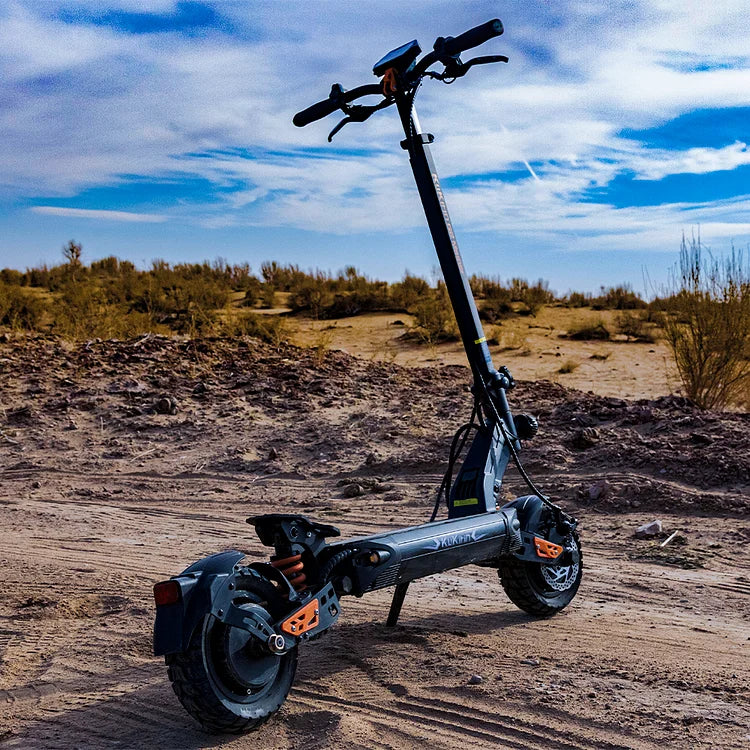 KuKirin G2 Master outdoor front three-quarter view