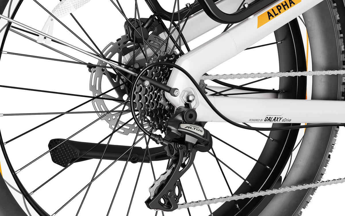 Heybike Alpha Shimano Altus 8-speed drivetrain detail