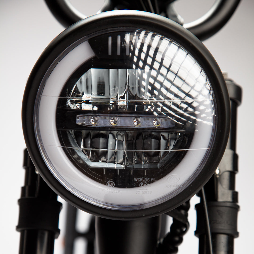 BLUEREV_2022_SPITFIRE INTEGRATED LIGHTS - Street Rides