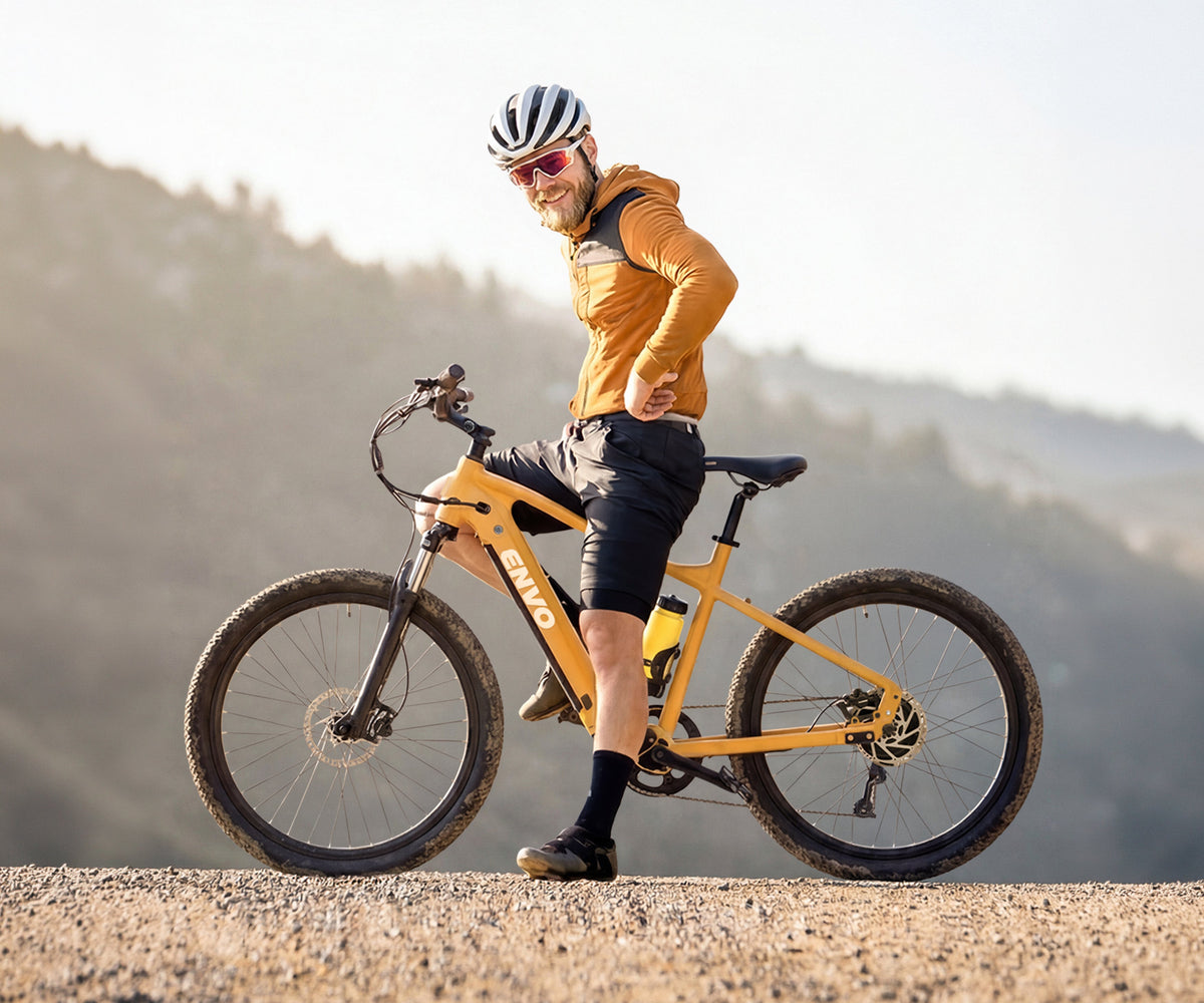 ENVO D50 electric bike, lifestyle riding scene