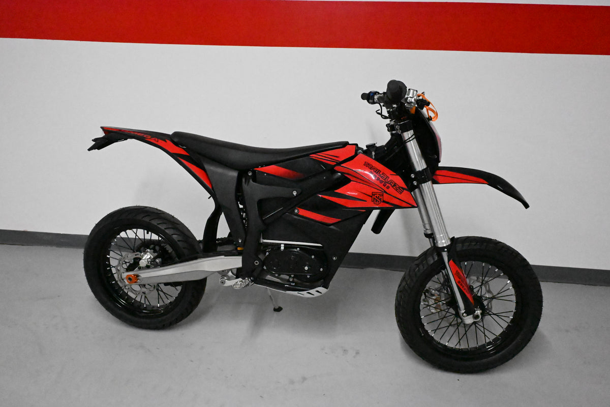 Trailblaze Motors Omega SM red supermoto configuration - supplier-provided image
