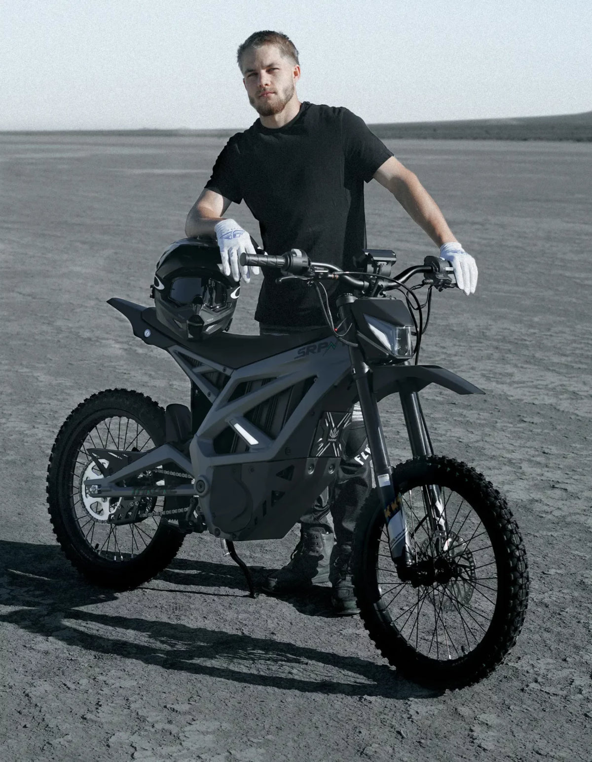 SRPNT X3 electric dirt bike Canada lifestyle image 5