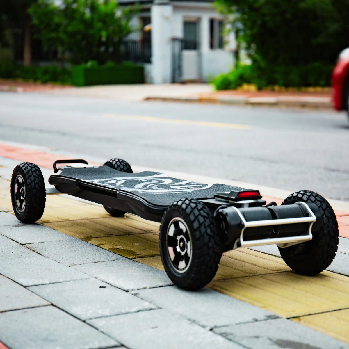 OMW Cavalry electric skateboard - image 4