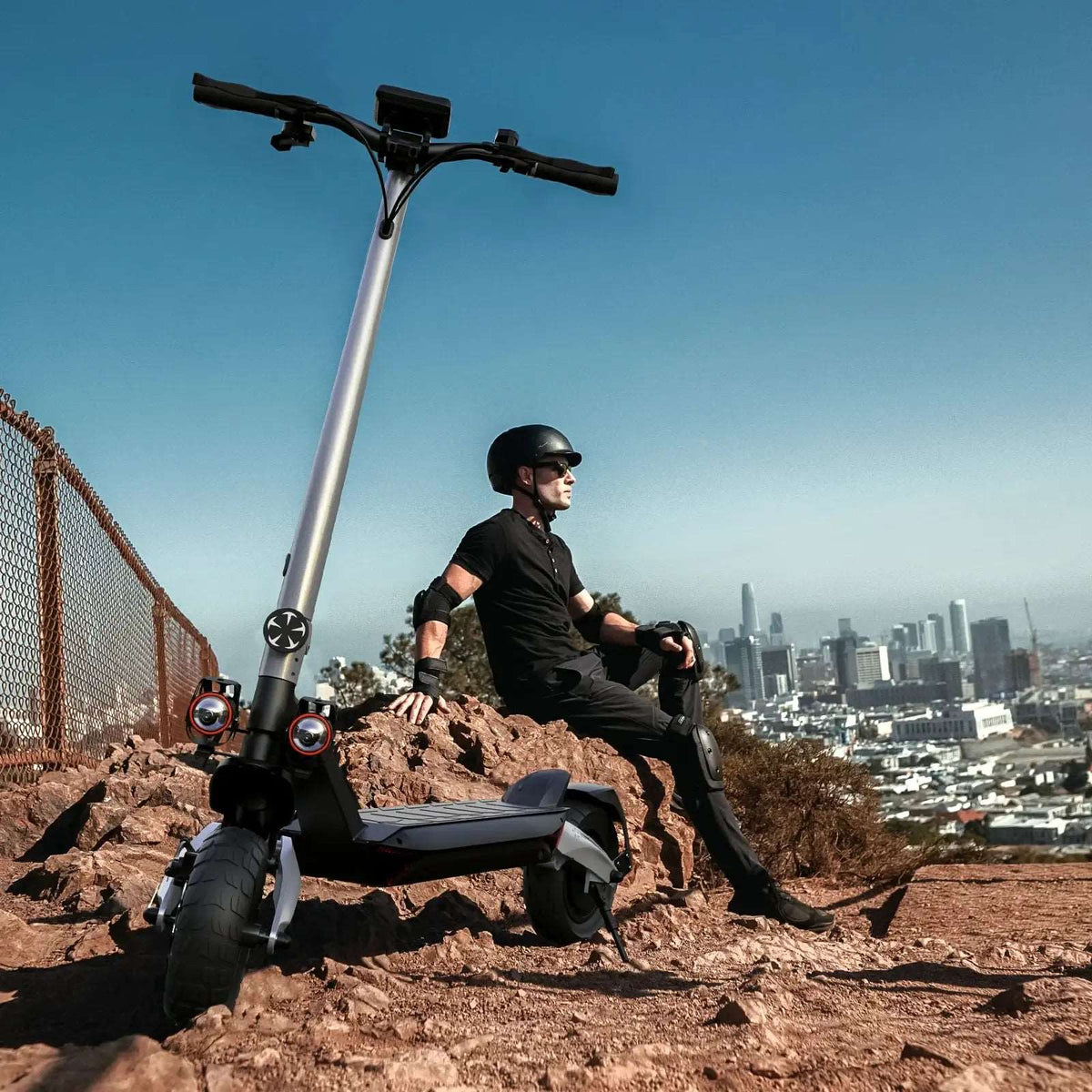 iSinwheel Raptor Pro 1600W Electric Scooter - Street Rides