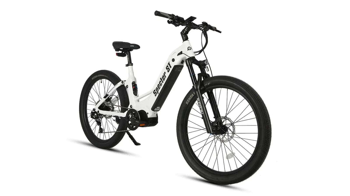 Riding stance view of the Eunorau Specter ST 2024