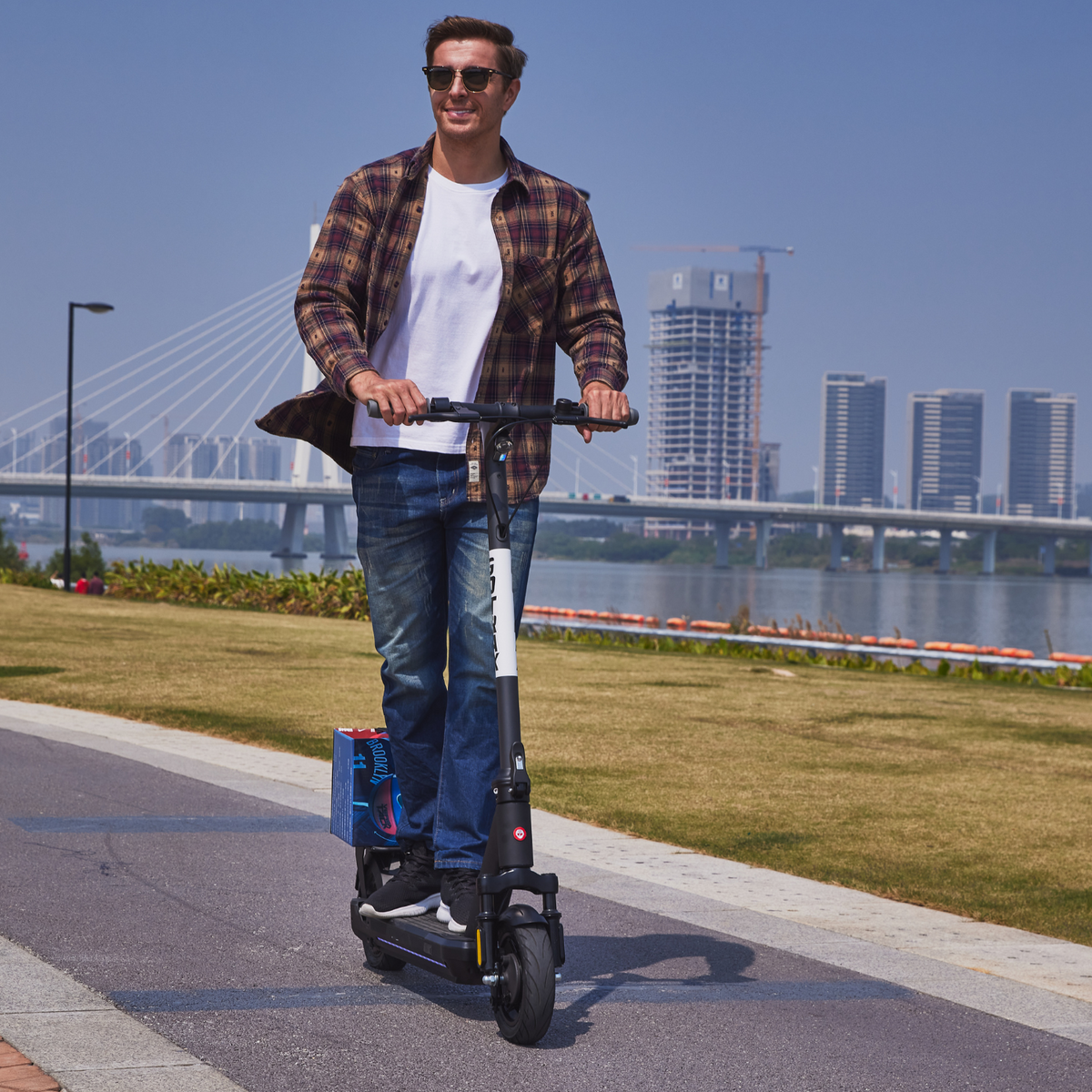 GOTRAX Eclipse Ultra electric scooter wheel and deck detail
