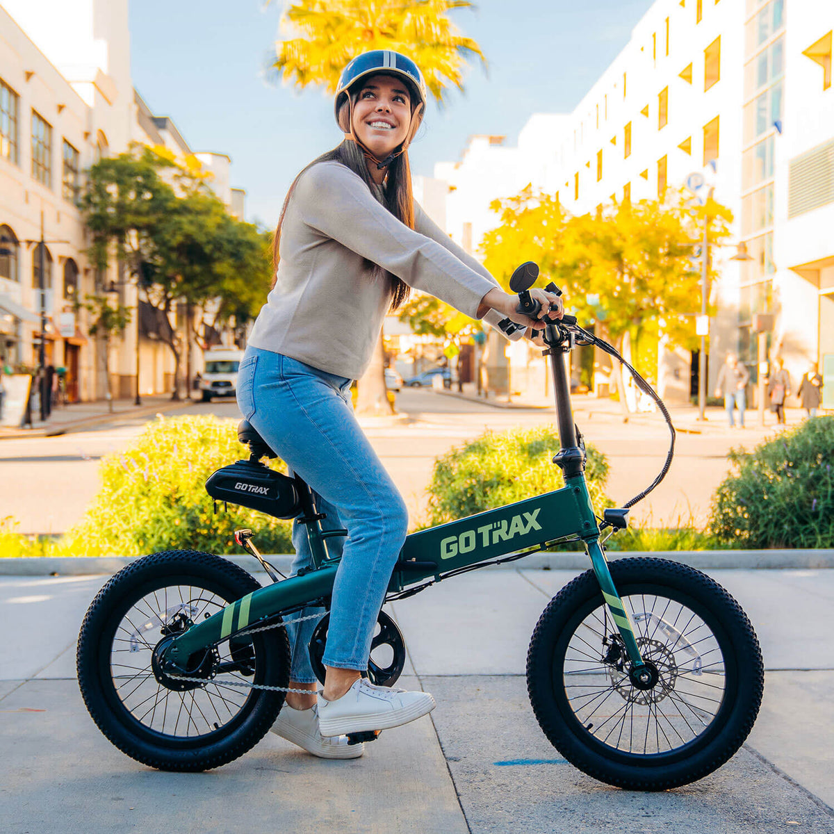 GOTRAX F1V2 folding electric bike green three-quarter view