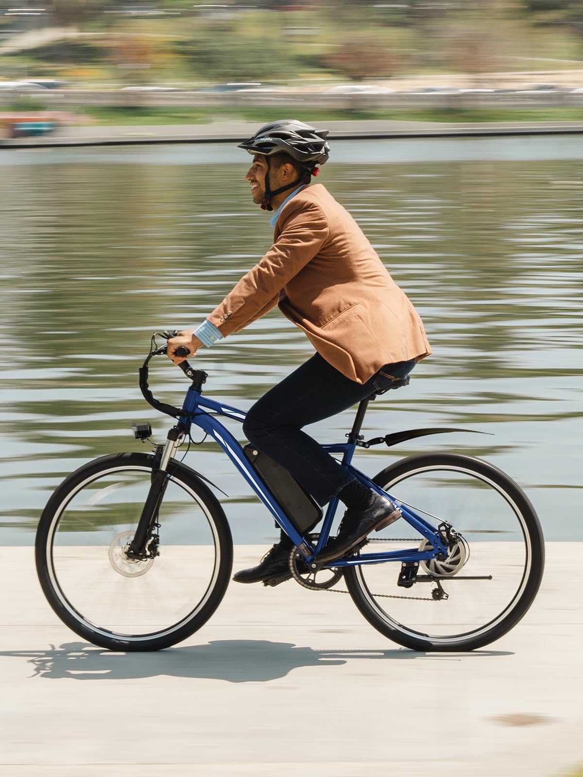 Heybike Race Max 750W  – Long Range Electric Bike Canada battery detail view
