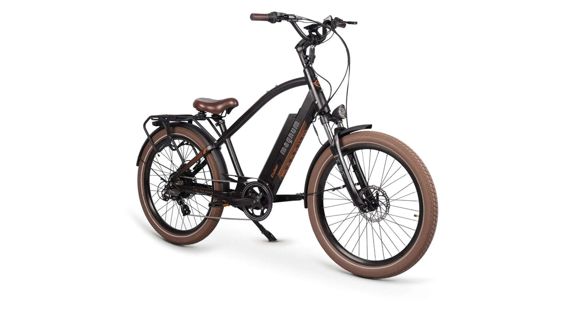 Magnum Cruiser high-step e-bike shown from the side