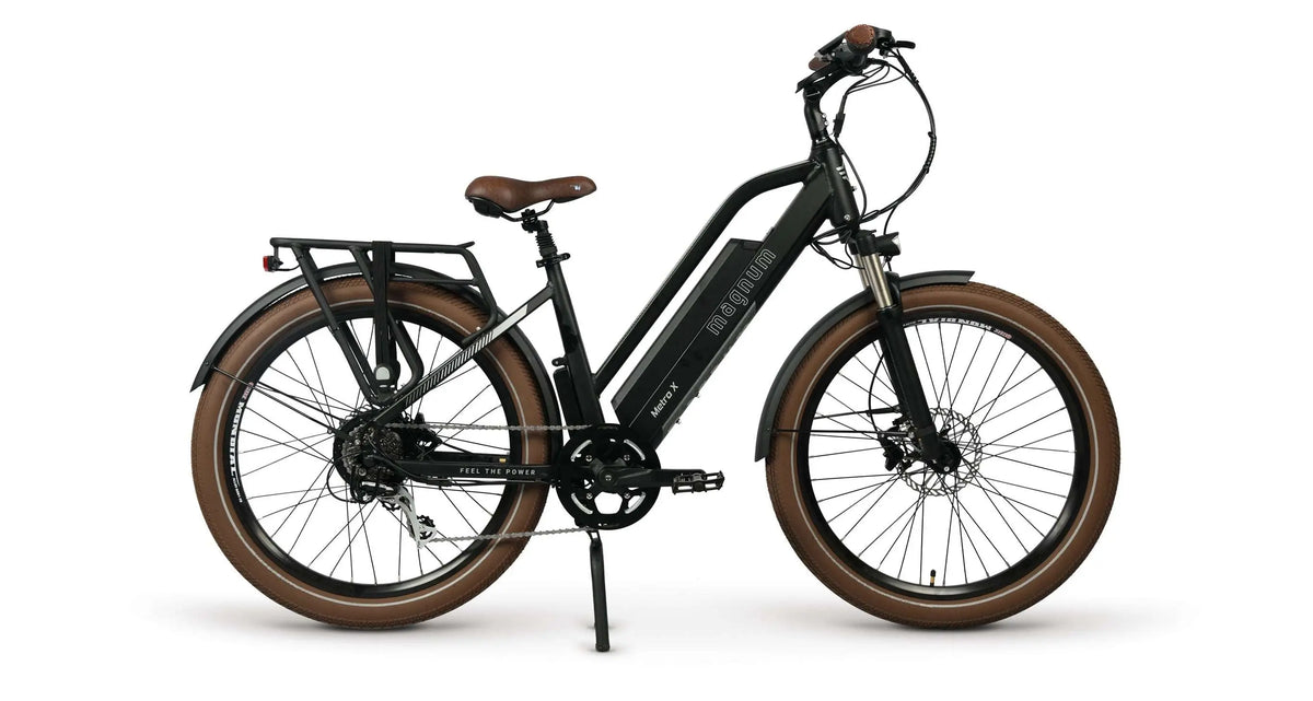 Magnum Metro X in a silver touring setup