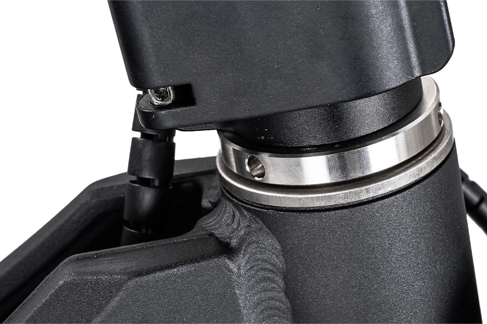 Nami Blast Max electric scooter Canada lifestyle image 3