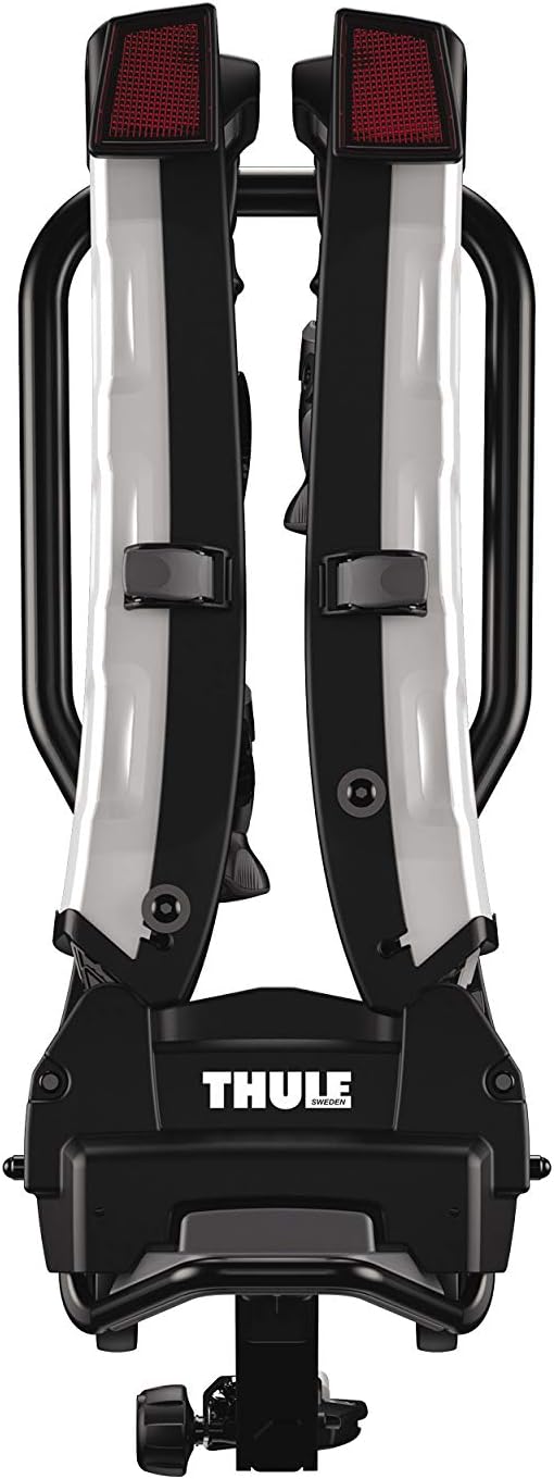 Thule EasyFold XT 2 hitch mount detail