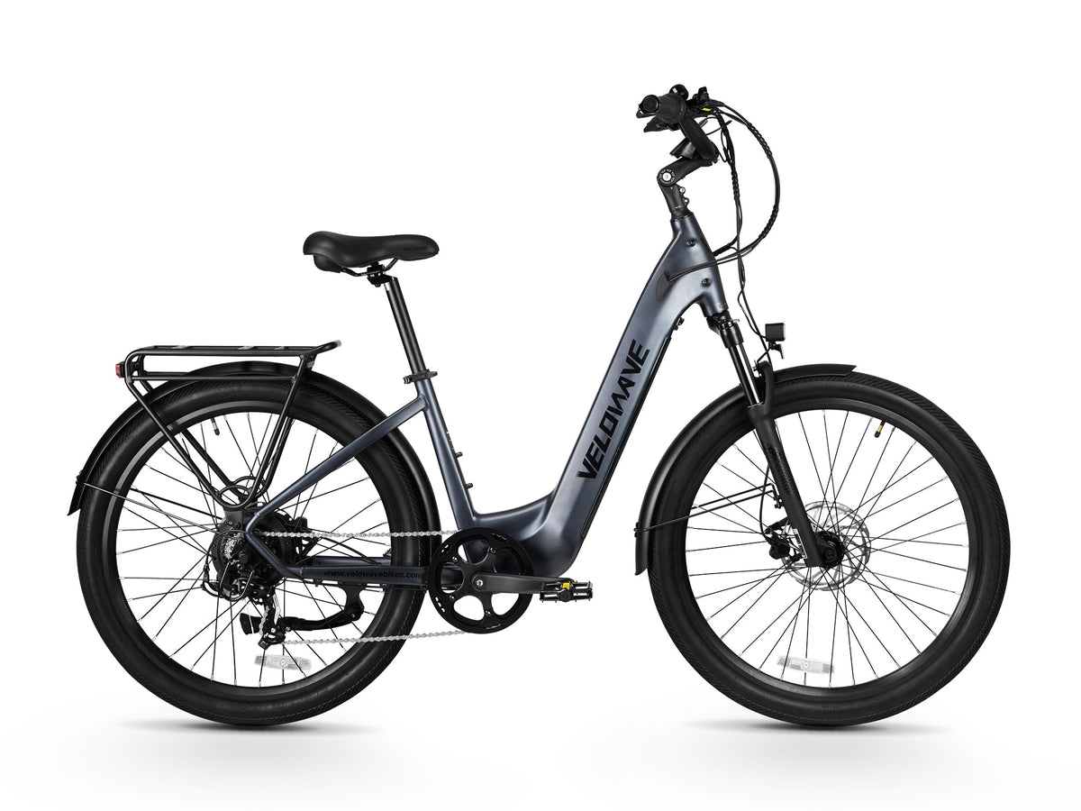 Velowave Breeze T step-through electric bike Canada cockpit and display