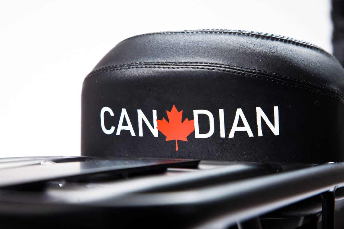 Bluerev Canadian Urban E-Bike - Street Rides